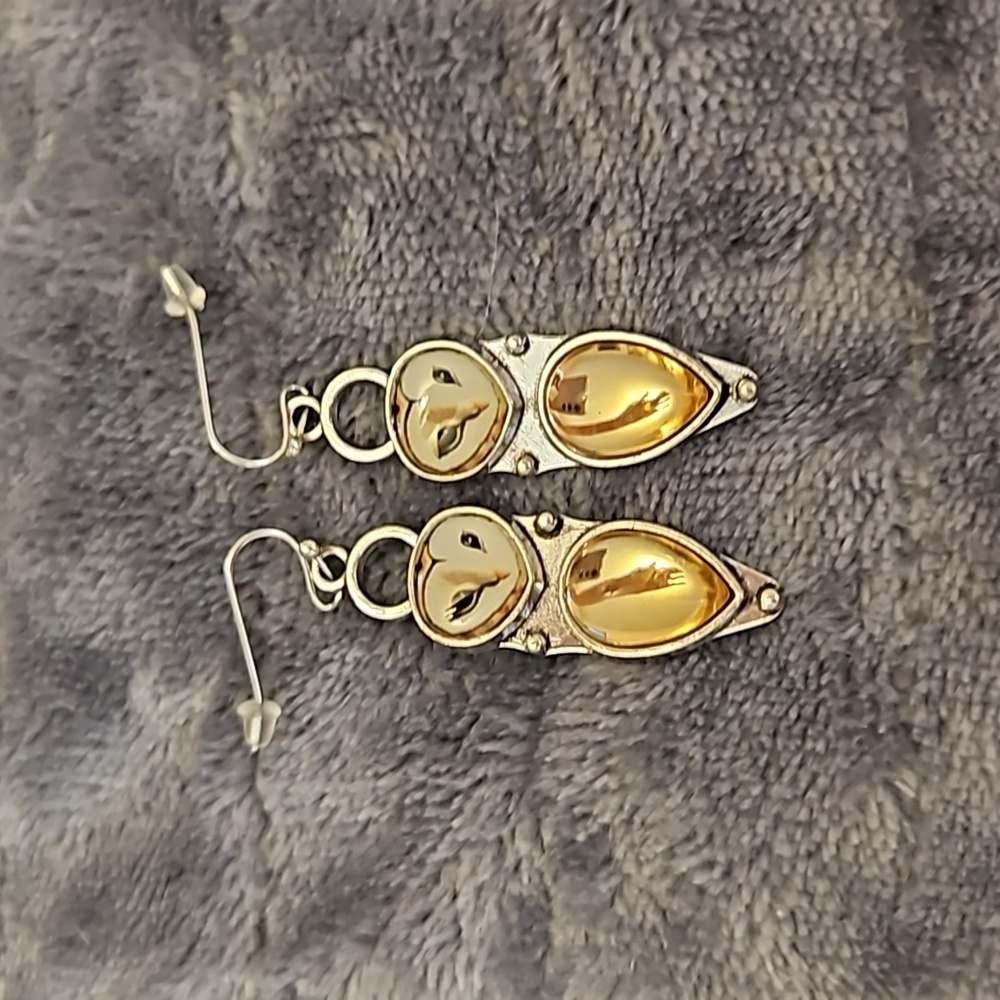Owl earrings - dangle pierced. NWT
